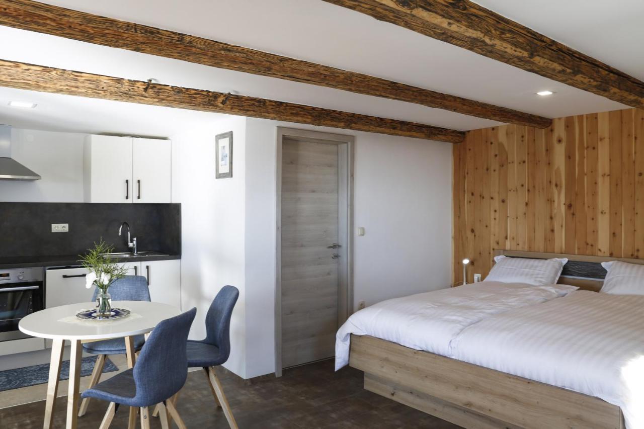 Studio 1111 With Sauna & Hot Tub Dravograd Kültér fotó